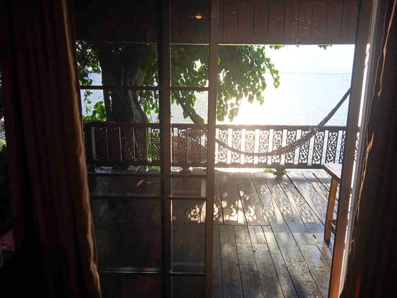 Secret Place Hotel And Restaurant Haad Yao Exterior foto